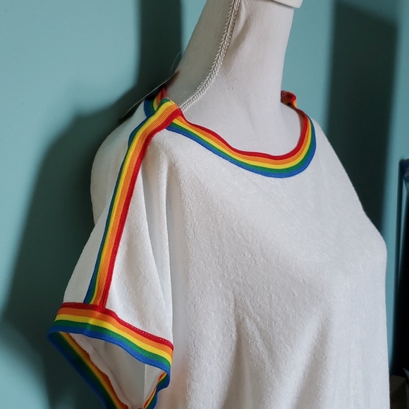 NWT Retro French Terry Top - Picture 3 of 4